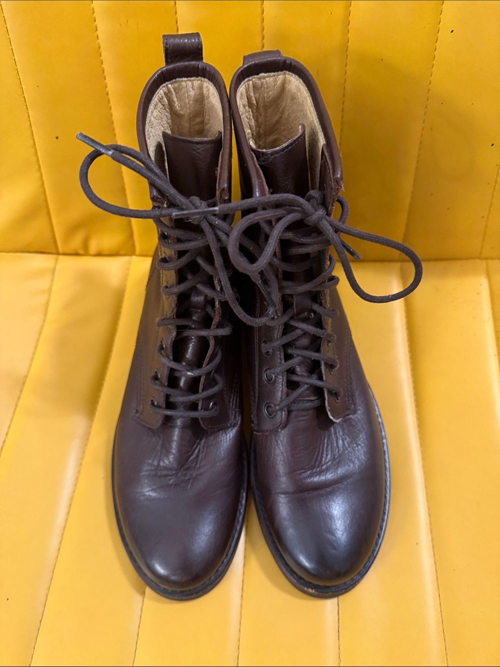 FRYE- Brand new- 3x use - Frye Dark Brown Leather Lace-Up Combat Boots. - Picture 6 of 6